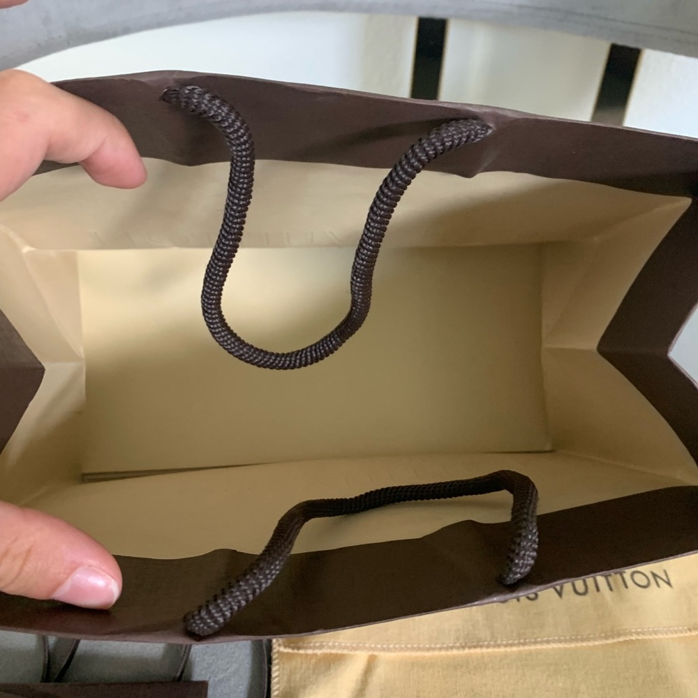 Louis Vuitton gift set - Picture 3 of 4